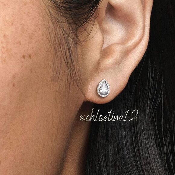 ✨New 925 Sterling Teardrop Diamond Halo Stud Earrings - Picture 6 of 6